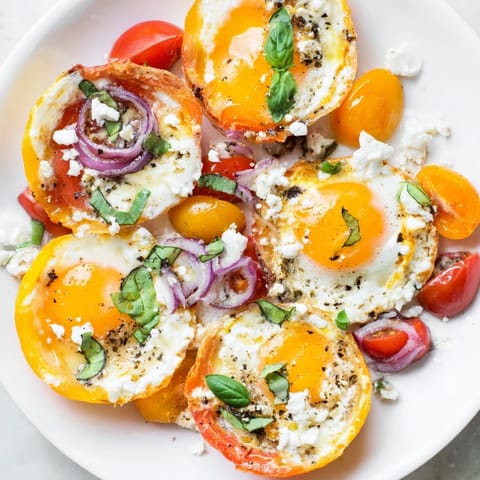 Tomaten Feta Ofen-Eier
